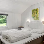Livni - 3-8km From The Sea By Interhome