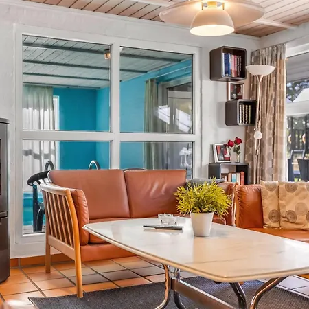 Дом отдыха Livni - 3-8km From The Sea By Interhome