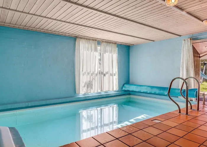 Livni - 3-8km From The Sea By Interhome